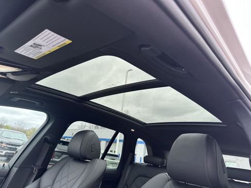 Used 2023 BMW X5 xDrive45e w/ Climate Comfort Package image 34