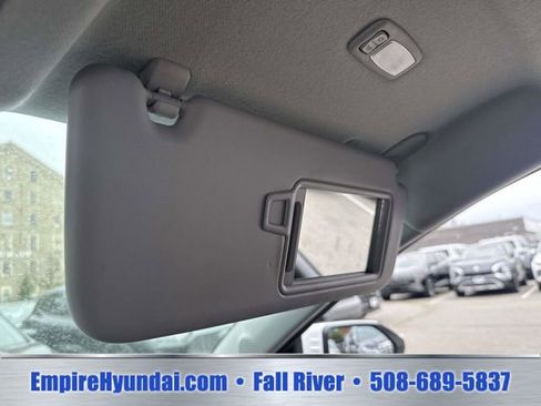 Used 2024 Hyundai Kona SEL AWD/4WD image 32
