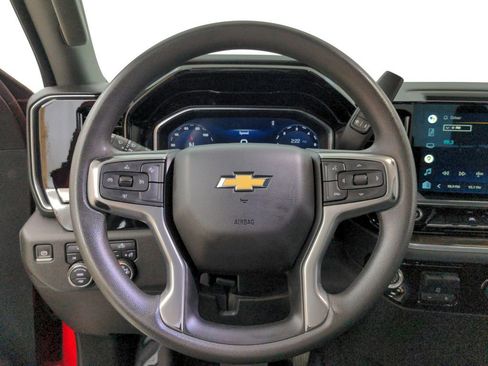 Used 2022 Chevrolet Silverado 1500 LT w/ Work Truck Package AWD/4WD image 16
