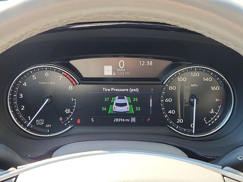 Used 2021 Cadillac XT5 Premium Luxury image 25