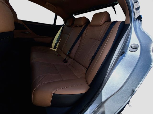 Used 2024 Lexus ES 350 Ultra Luxury w/ Accessory Package (Z2) FWD image 20