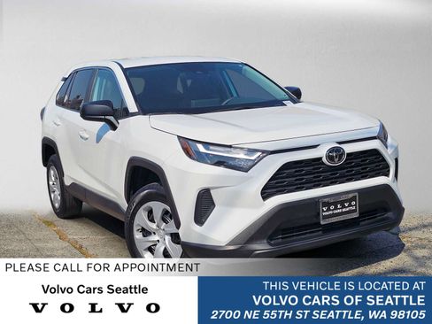 Used 2024 Toyota RAV4 LE AWD/4WD image 1