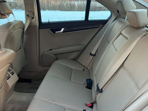 Used 2012 Mercedes-Benz C 250 Sedan image 12
