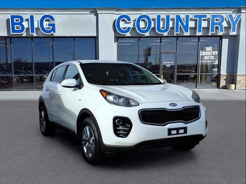 Used 2019 Kia Sportage LX image 3
