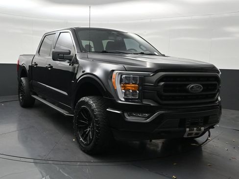 Used 2022 Ford F150 XLT w/ Equipment Group 302A High AWD/4WD image 8