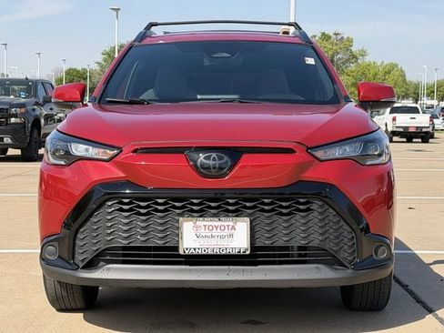 Certified 2024 Toyota Corolla Cross SE image 8
