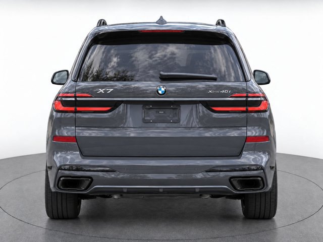 Used 2026 BMW X7 xDrive40i w/ M Sport Package AWD/4WD image 6
