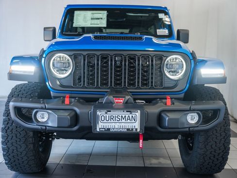 New 2026 Jeep Wrangler Unlimited Rubicon AWD/4WD image 2
