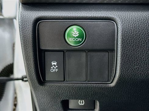 Used 2017 Honda Accord Sport image 12