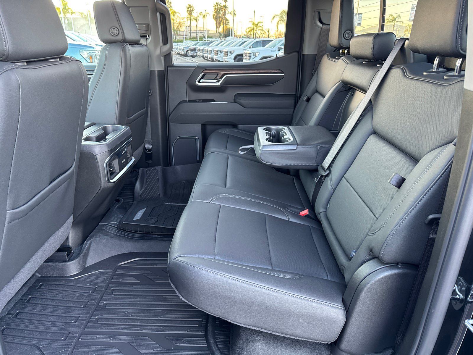 Used 2026 GMC Sierra 1500 SLT w/ SLT Premium Plus Package AWD/4WD image 20