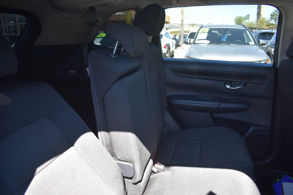 Used 2025 Honda CR-V LX image 13