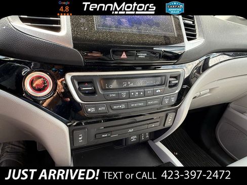 Used 2017 Honda Pilot Touring image 19