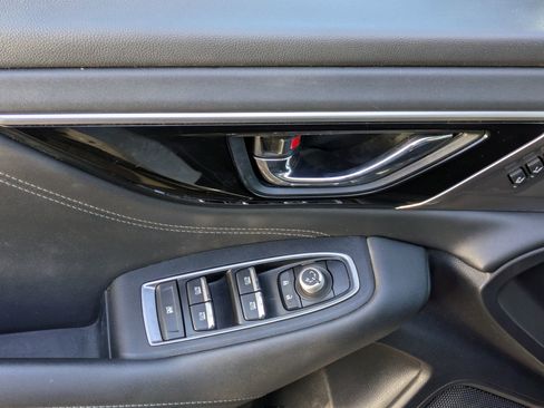 Used 2020 Subaru Outback Limited w/ Popular Package #2 image 4