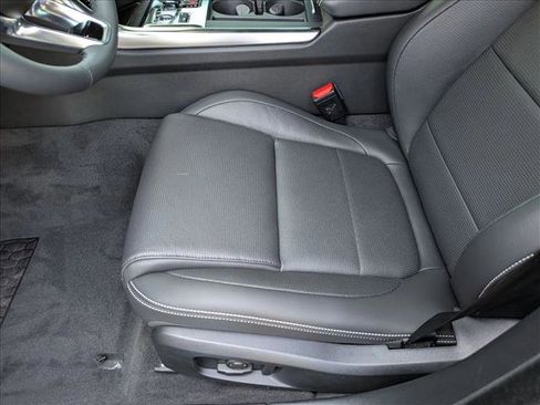 New 2024 Jaguar XF R-Dynamic SE image 4