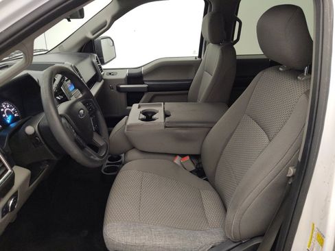 Used 2015 Ford F150 XLT image 17