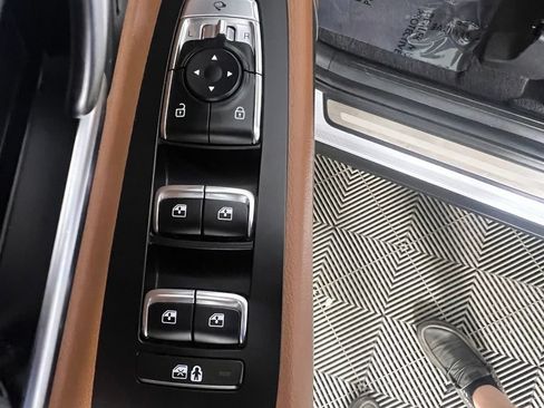 Used 2023 Kia Telluride SX Prestige X-Pro AWD/4WD image 18