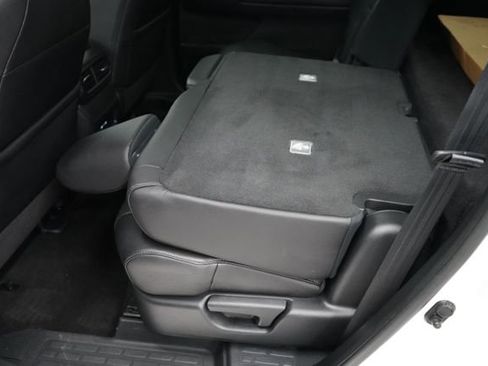 Used 2025 Honda Passport EX-L image 45