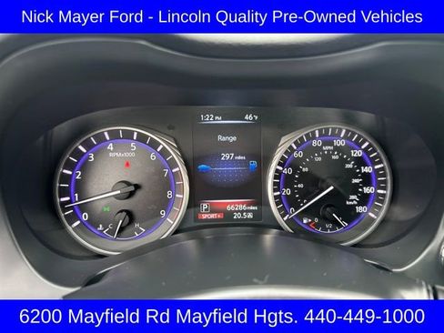 Used 2017 INFINITI Q60 Red Sport 400 image 25