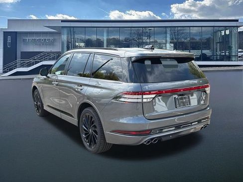 New 2027 Lincoln Aviator Reserve AWD/4WD image 5
