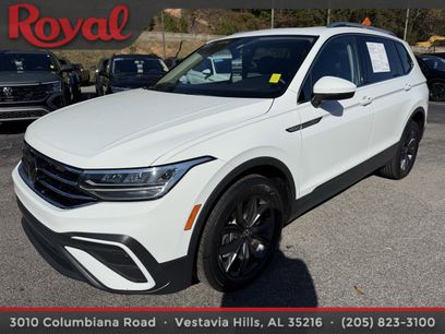 Used 2022 Volkswagen Tiguan SE