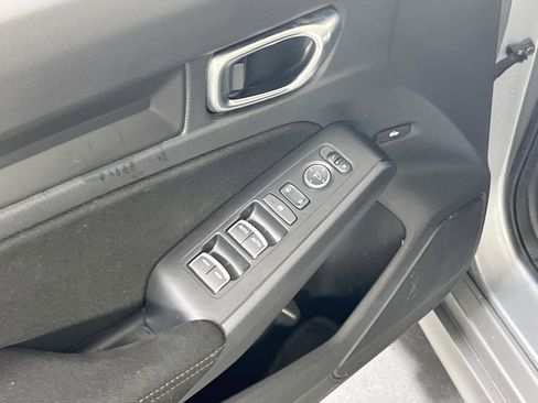 Used 2022 Honda Civic Sport image 17