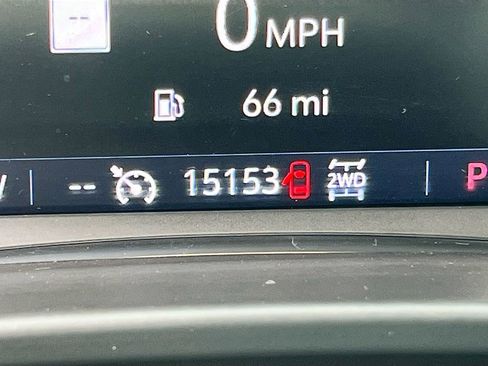 Used 2023 GMC Acadia AT4 w/ Preferred Package AWD/4WD image 12