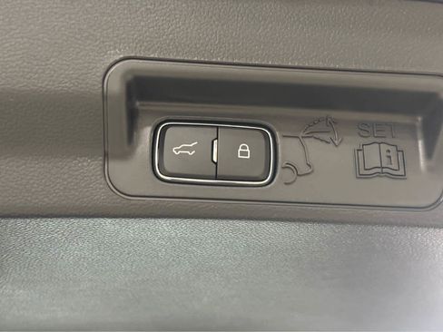 New 2026 Ford Explorer Active w/ Active Comfort Package AWD/4WD image 34