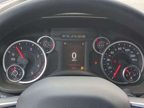 New 2026 RAM 2500 Tradesman AWD/4WD image 31