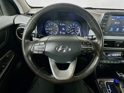 Used 2021 Hyundai Kona Limited FWD image 11