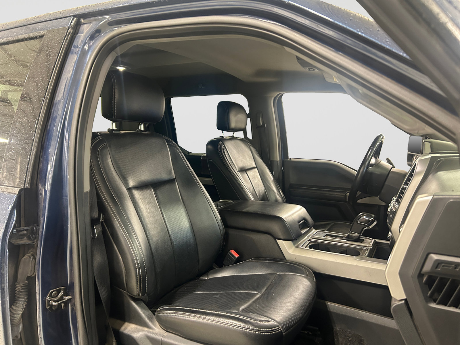 Used 2018 Ford F150 Lariat AWD/4WD image 17