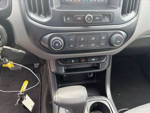 Used 2017 Chevrolet Colorado W/T w/ WT Convenience Package RWD image 14