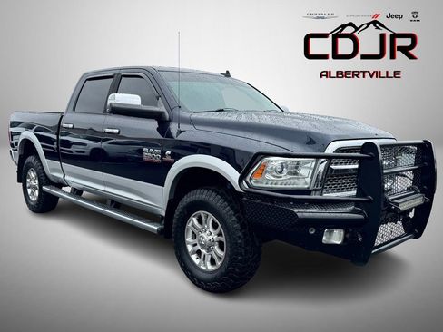Used 2015 RAM 2500 Laramie w/ Convenience Group AWD/4WD image 1