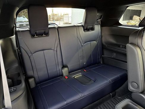 New 2026 INFINITI QX60 Sport image 24