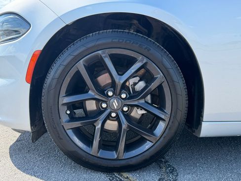 Used 2022 Dodge Charger SXT w/ Driver Convenience Group RWD image 7