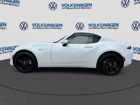 Used 2022 MAZDA MX-5 Miata RF Grand Touring RWD image 11