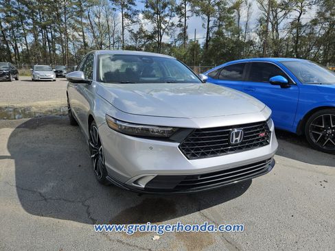 Certified 2024 Honda Accord Touring image 4