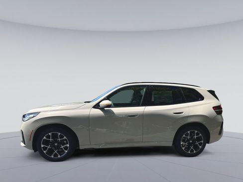 New 2026 BMW X3 xDrive30 w/ Premium Package AWD/4WD image 8