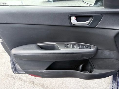 Used 2019 Kia Optima LX image 10