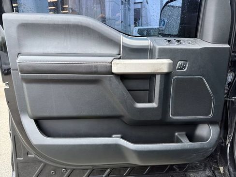 Used 2019 Ford F150 Lariat w/ Equipment Group 502A Luxury AWD/4WD image 10