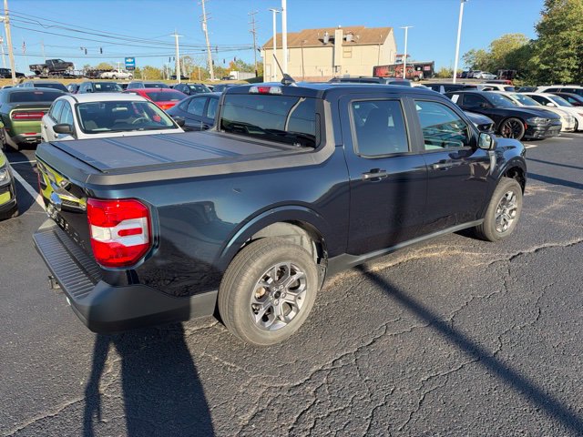 Used 2023 Ford Maverick XLT FWD image 2