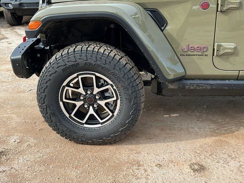 New 2026 Jeep Gladiator Rubicon image 12
