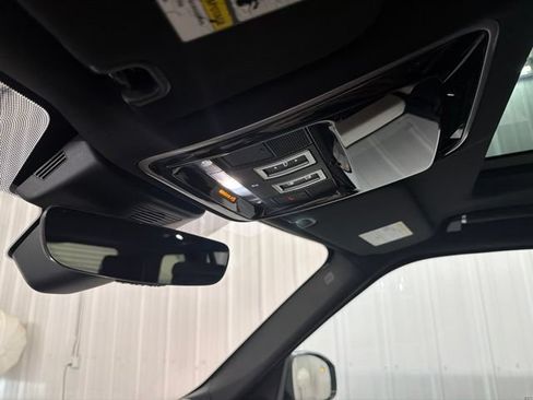 Used 2020 Land Rover Range Rover HSE AWD/4WD image 33