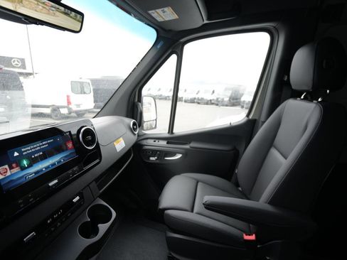 New 2026 Mercedes-Benz Sprinter 144 Cargo image 13