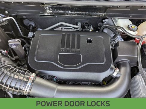 Used 2023 Chevrolet Blazer LT image 12