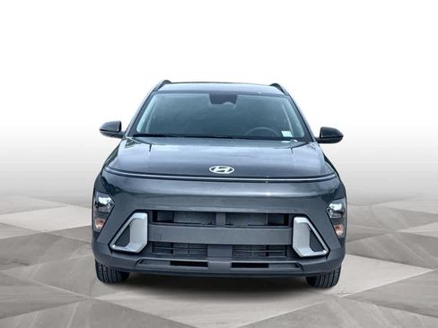 New 2027 Hyundai Kona SEL Sport FWD image 3