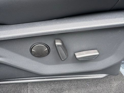 New 2025 Ford Expedition Platinum w/ Stealth Performance Package image 27