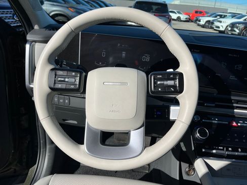 Used 2025 Hyundai Santa Fe SEL image 27