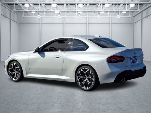 Certified 2025 BMW 230i xDrive Coupe w/ Convenience Package image 7
