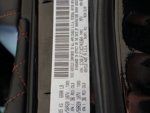 Used 2019 Jeep Grand Cherokee Summit AWD/4WD image 54