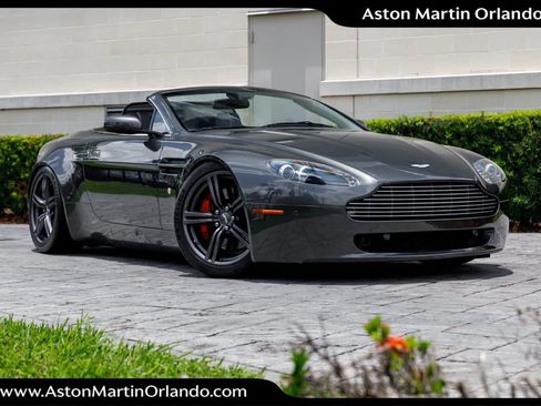 Used 2009 Aston Martin V8 Vantage Roadster RWD image 62